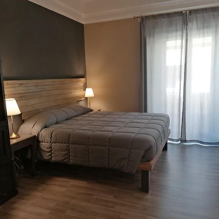 384 Guesthouse Rooms & Suite Энна Экстерьер фото