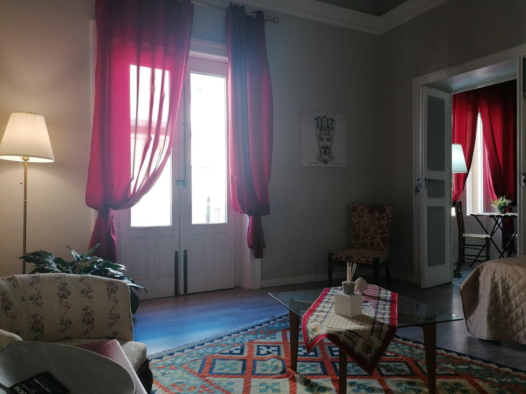 384 Guesthouse Rooms & Suite Энна Экстерьер фото